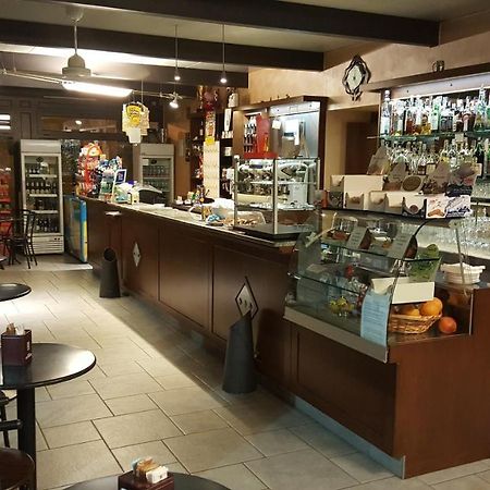 מלון Cavour Cafe Del Peso מראה חיצוני תמונה